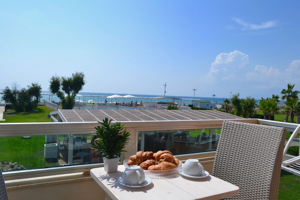 Classic Room, Sea View photo 2