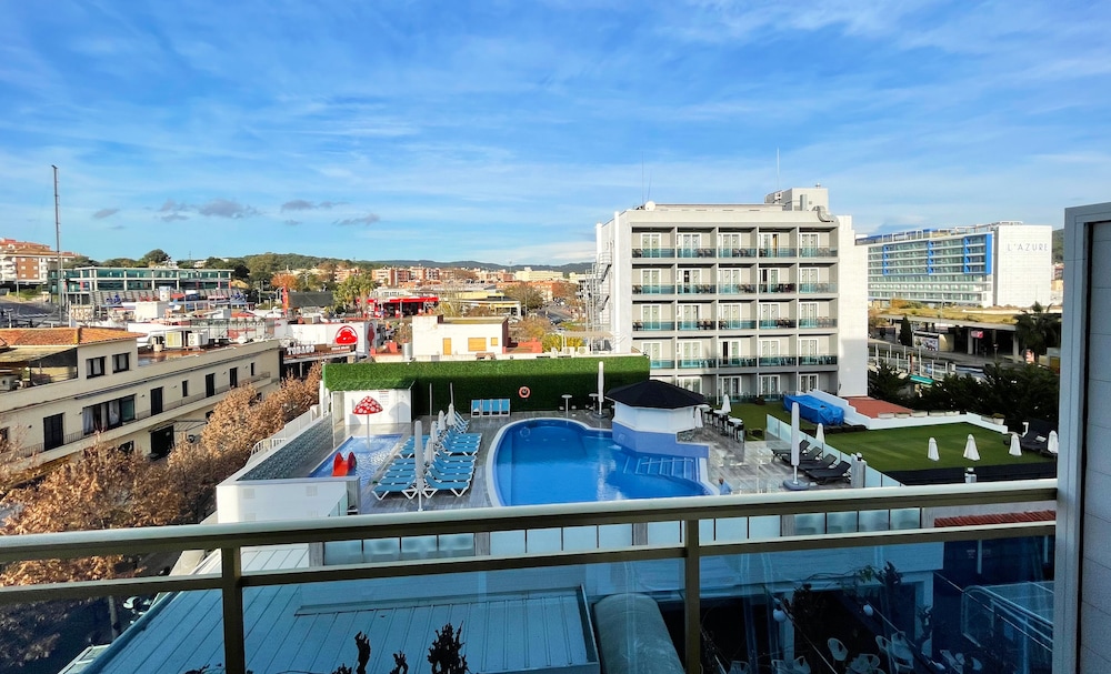 Standard Double Room, Balcony - Photo 6