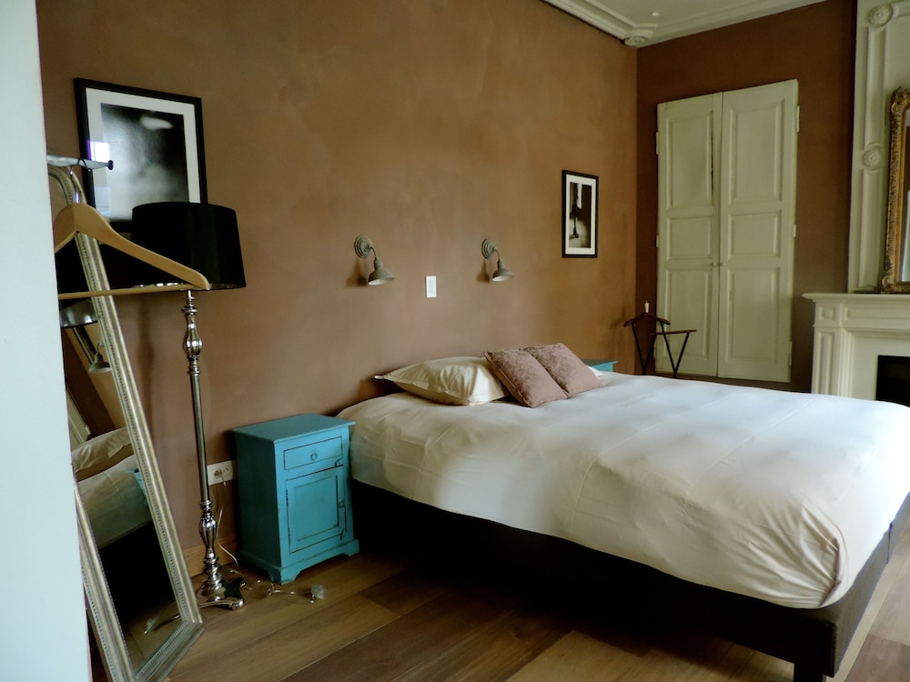 Deluxe Double Room, City View