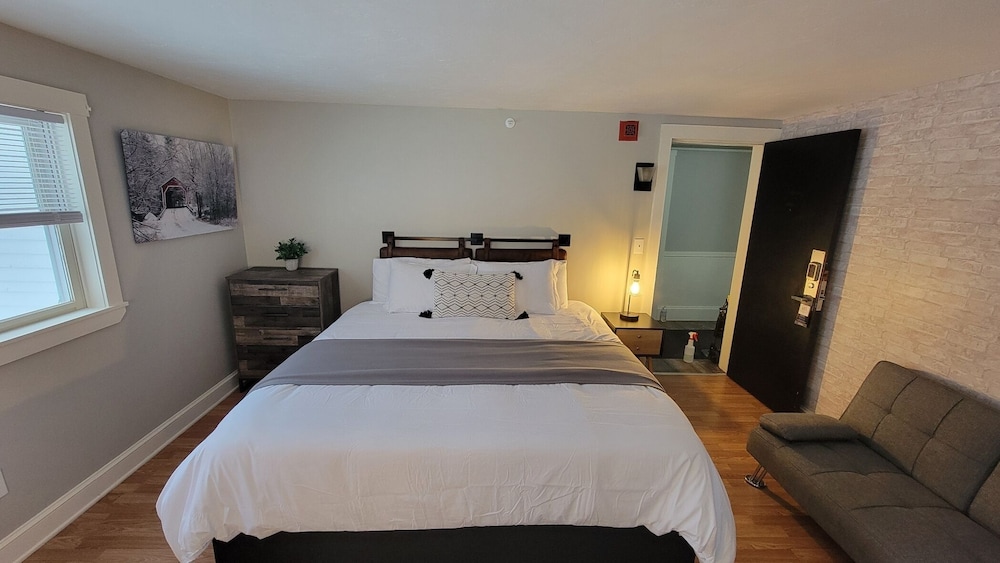 Single Room photo 3