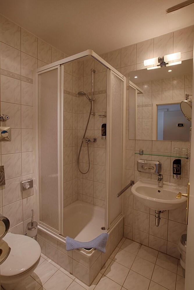 Double Room, Balcony, Sea View photo 2
