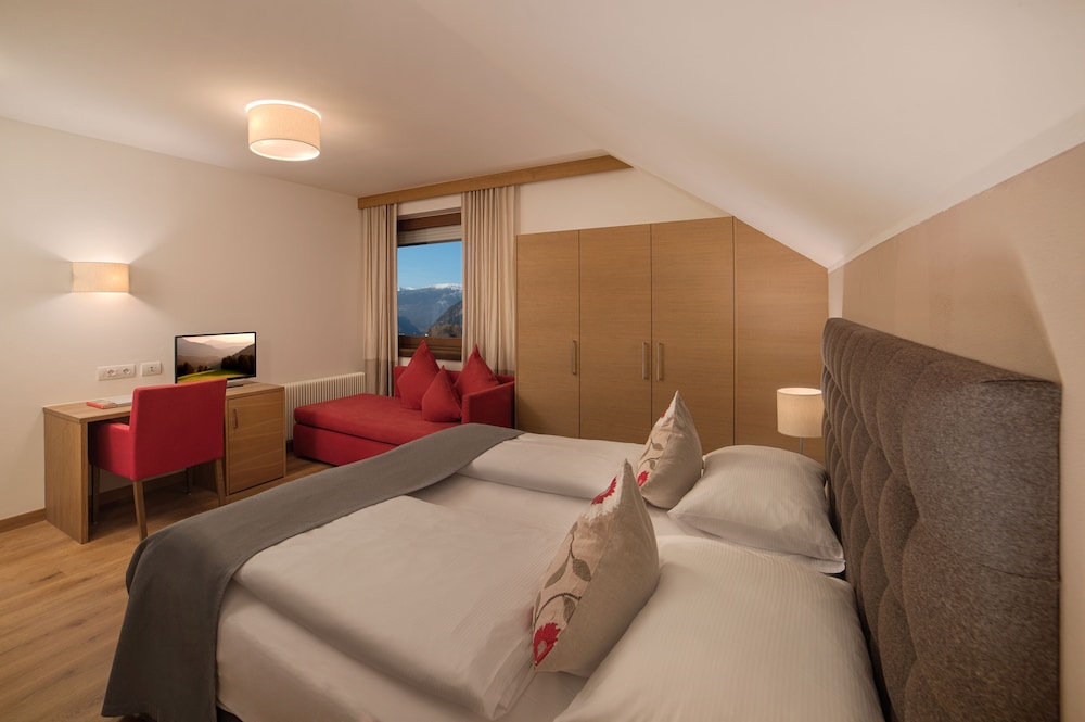 Basic Double Room photo 2