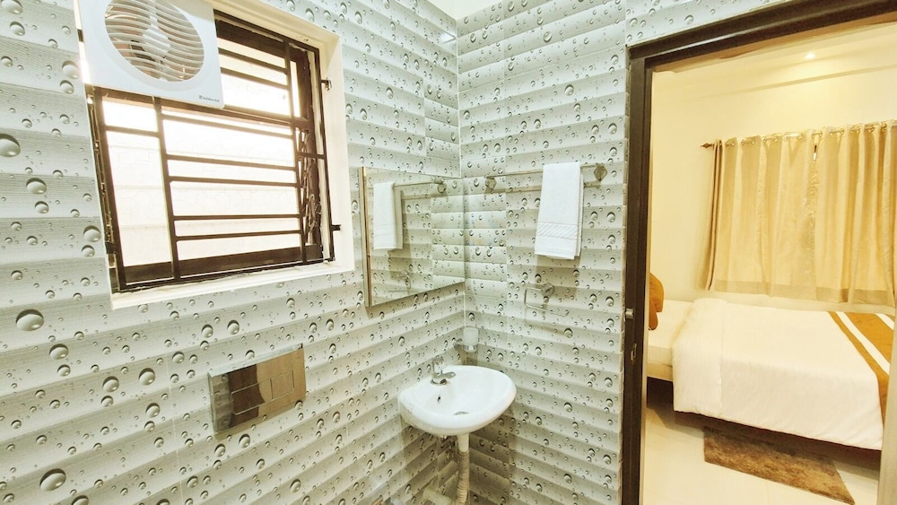 Superior Double Room - Photo 12