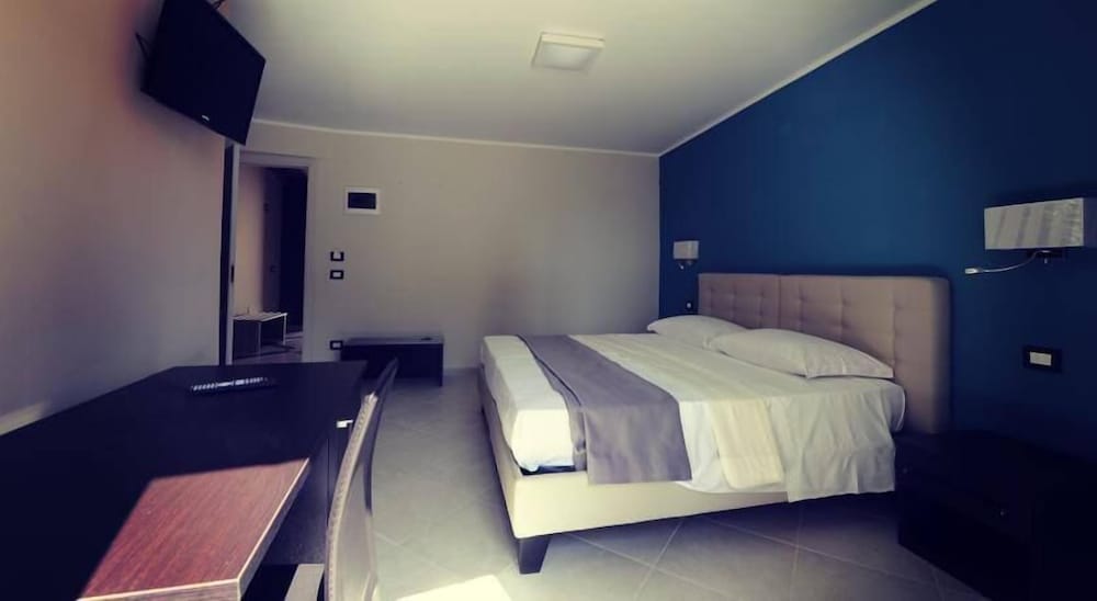 Double Room photo 3