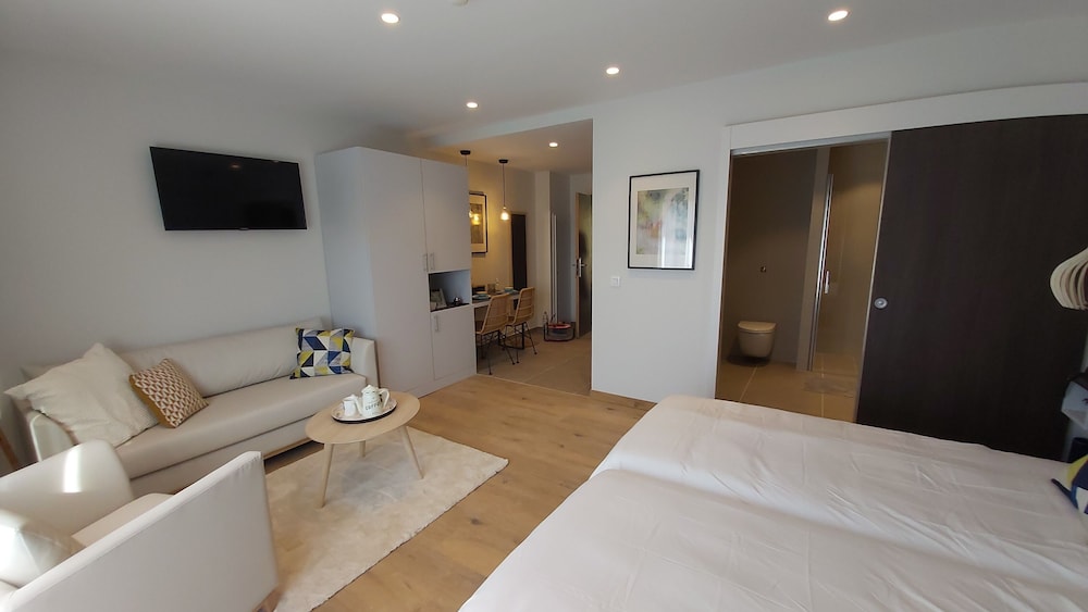 Double or Twin Room, Vineyard View