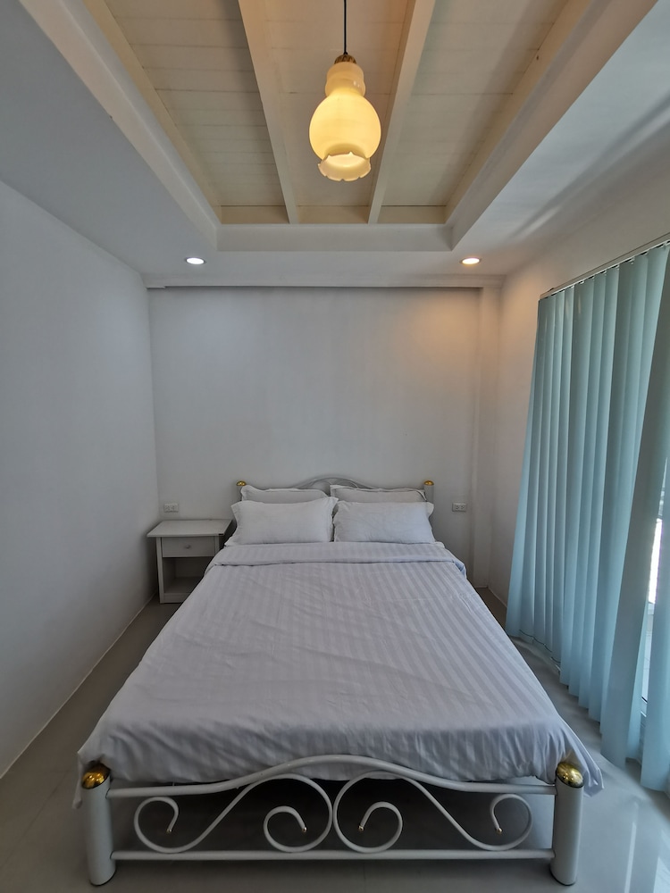 Standard Room photo 1