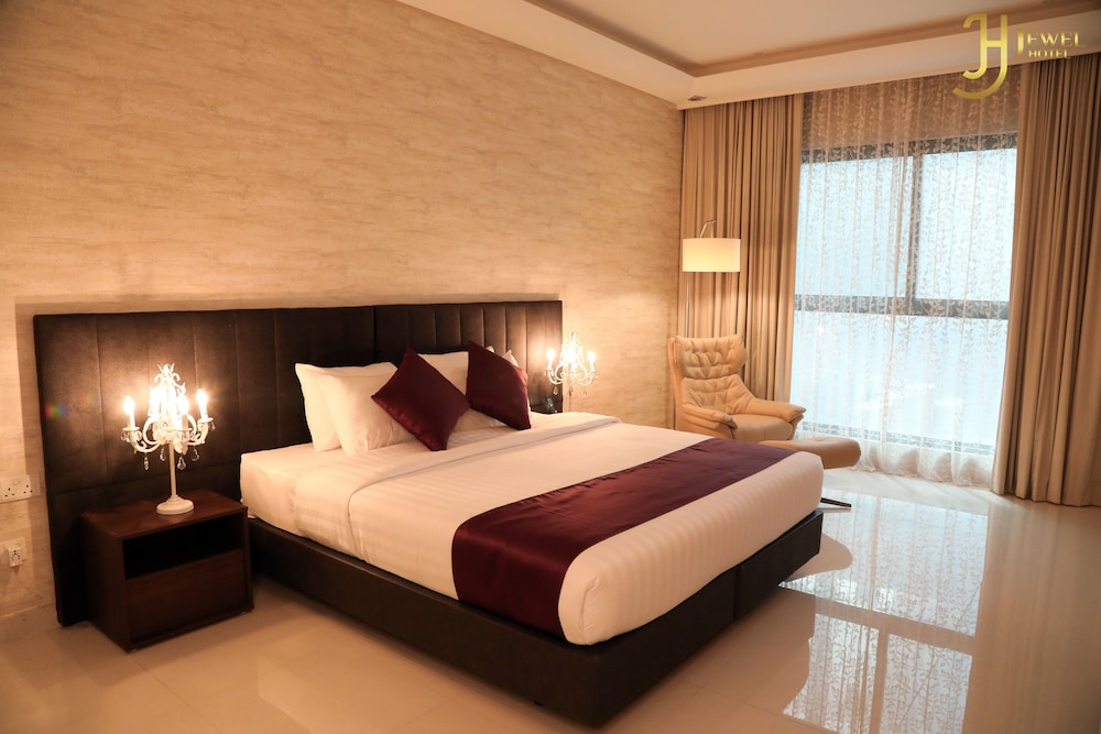 Royal Suite, 3 Bedrooms (Jewel)