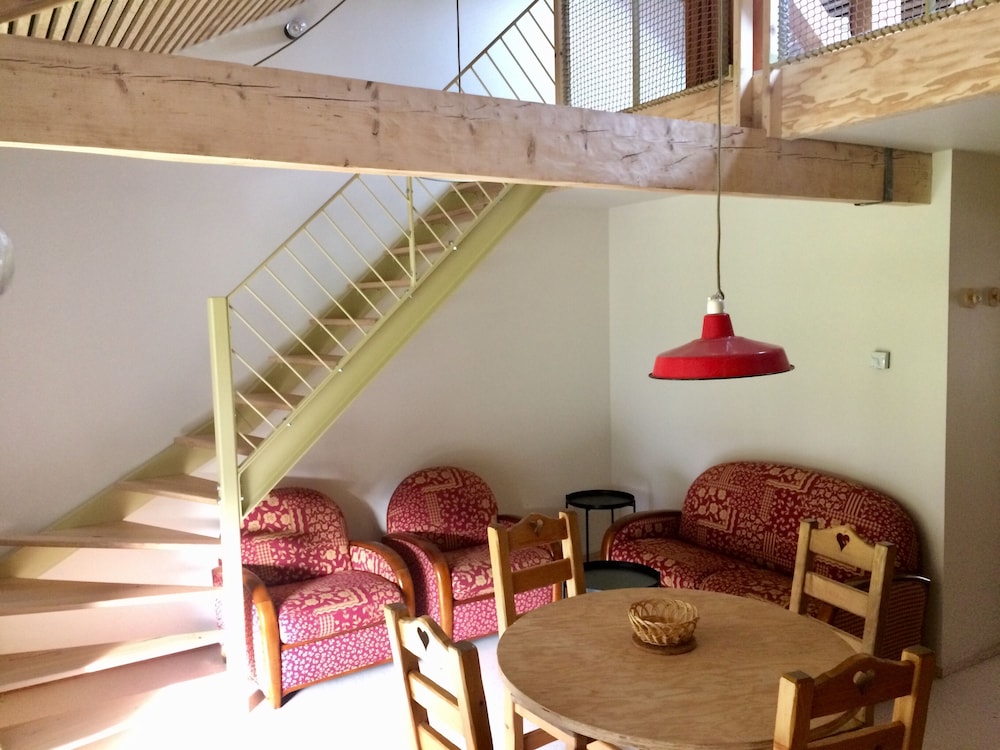 Comfort Studio