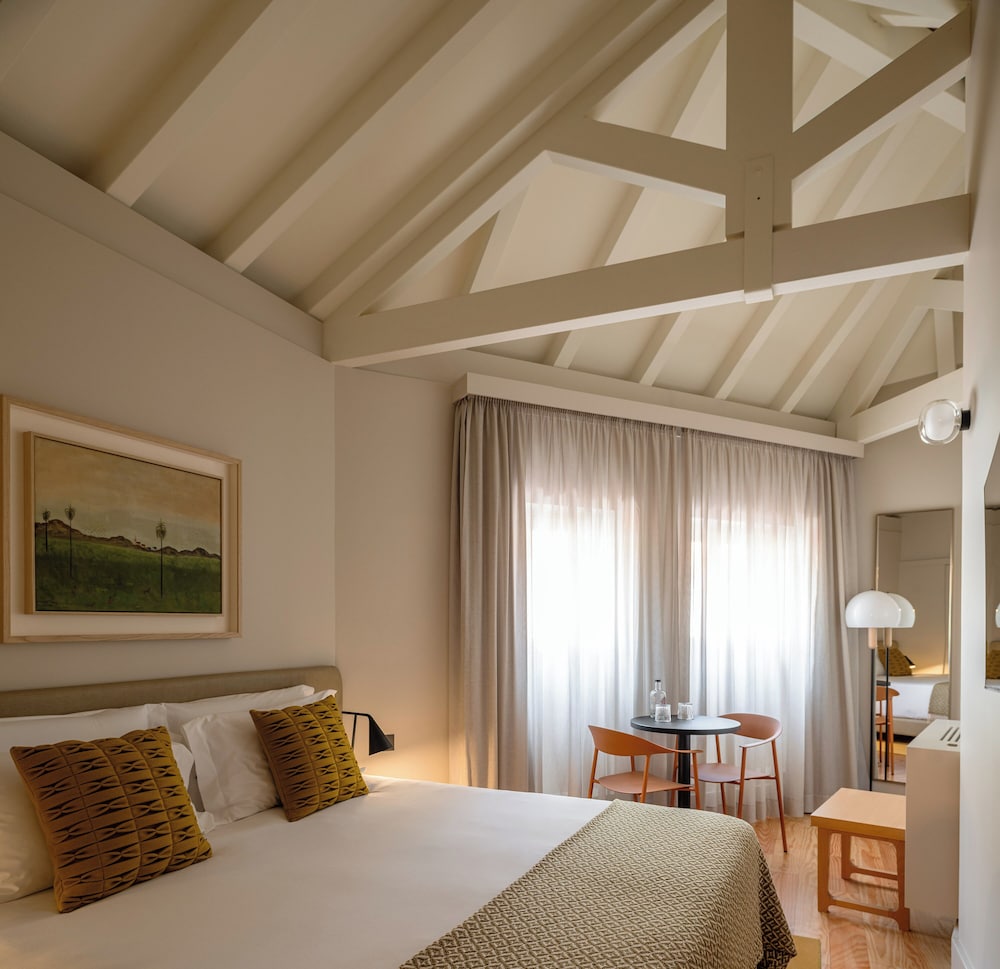 Double Room, City View