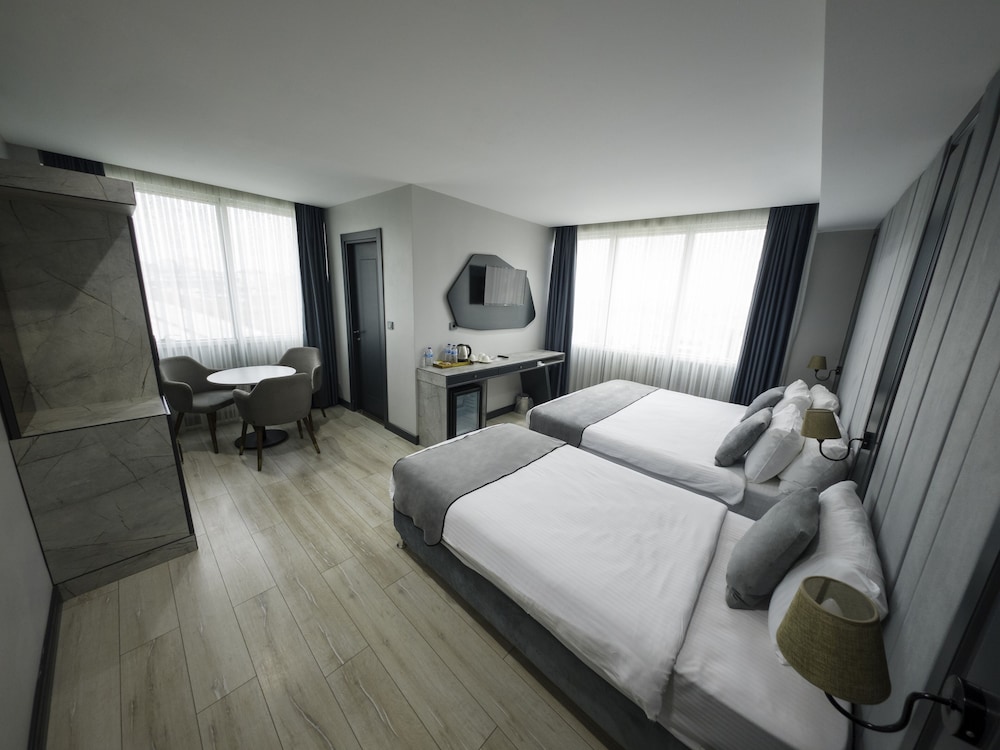 Superior Triple Room - Photo 4