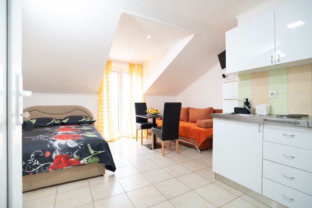 Studio (Apartments Milic - Studio Apartment w)