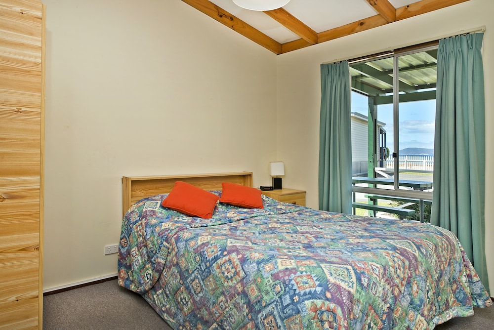 Comfort Chalet, 2 Bedrooms, Kitchen photo 3