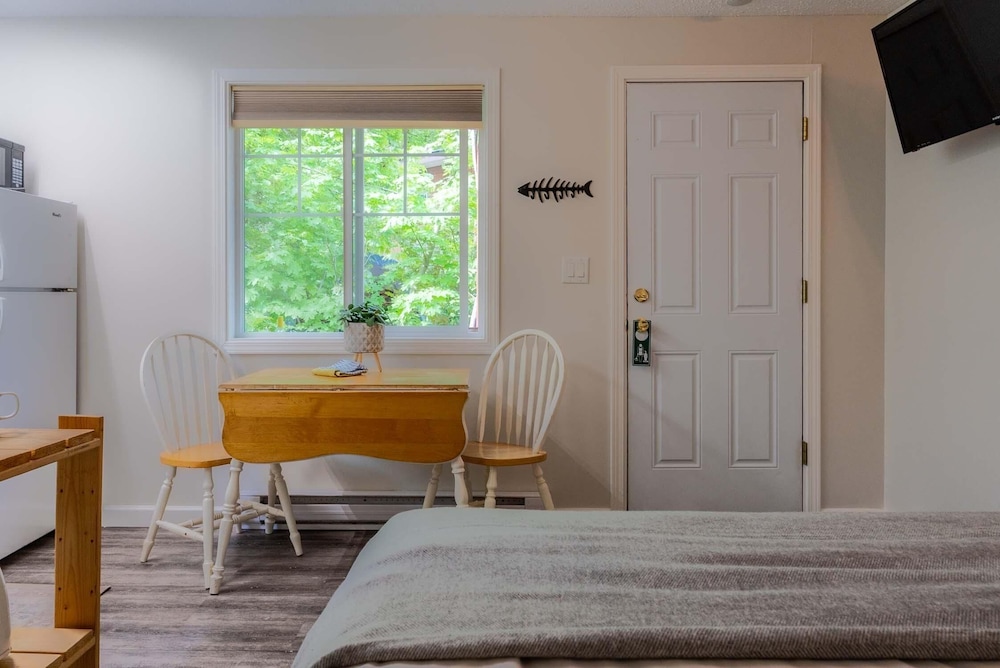 Studio, 1 Queen Bed, Terrace photo 1