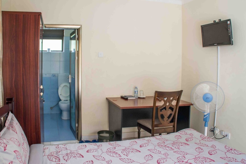 Deluxe Twin Room photo 3