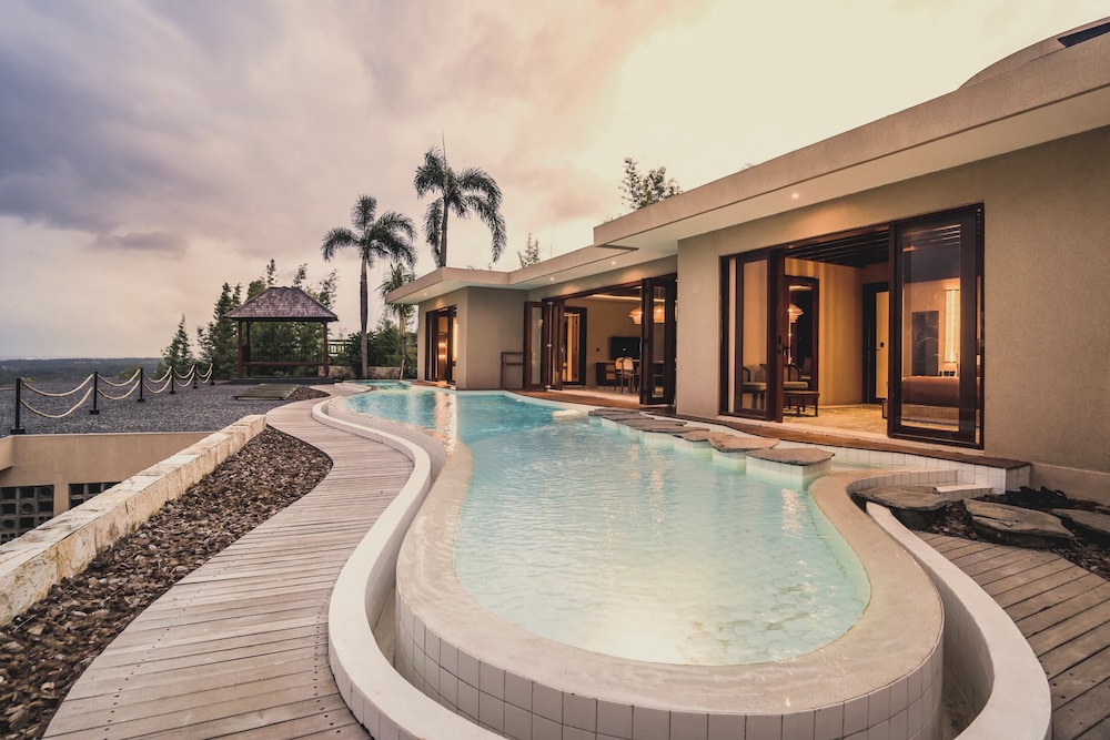 2 Bedroom Ocean View with Private Pool - Adult Only