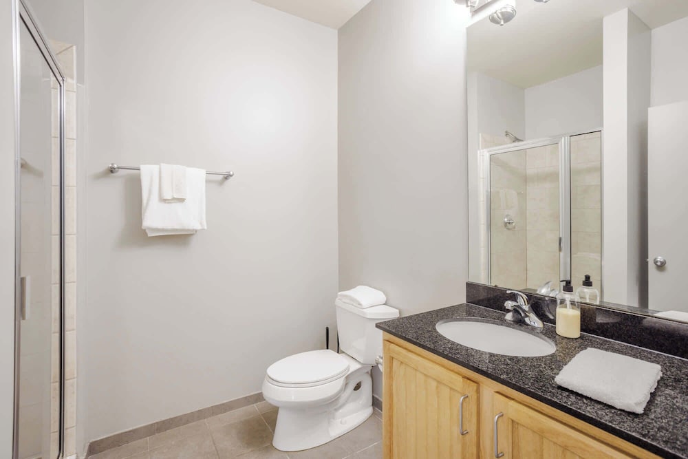Deluxe Apartment, 2 Bedrooms, Non Smoking photo 3