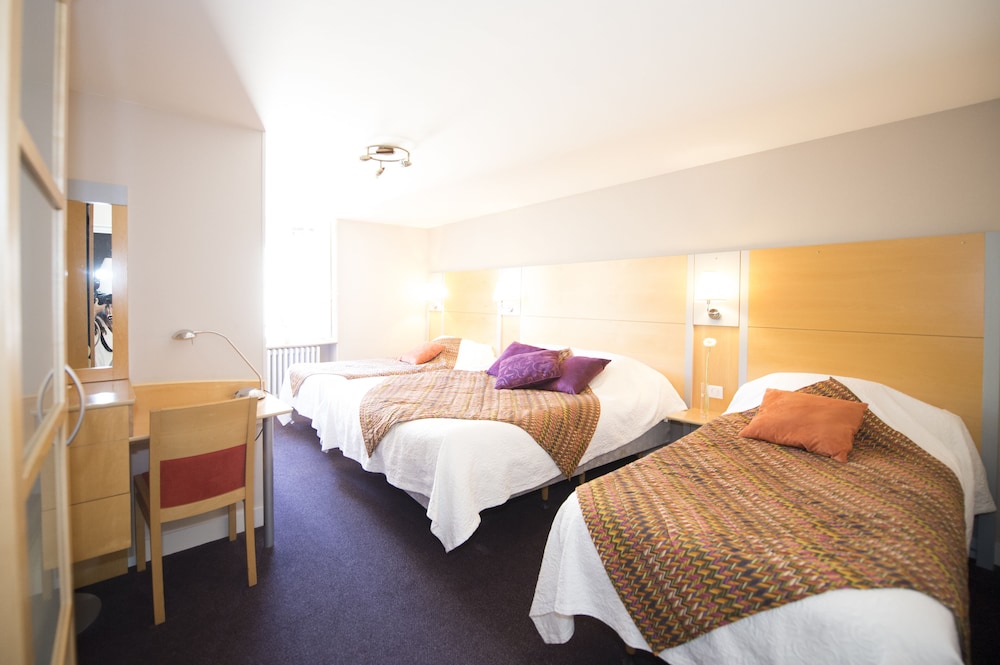 Family Suite, Multiple Beds photo 1
