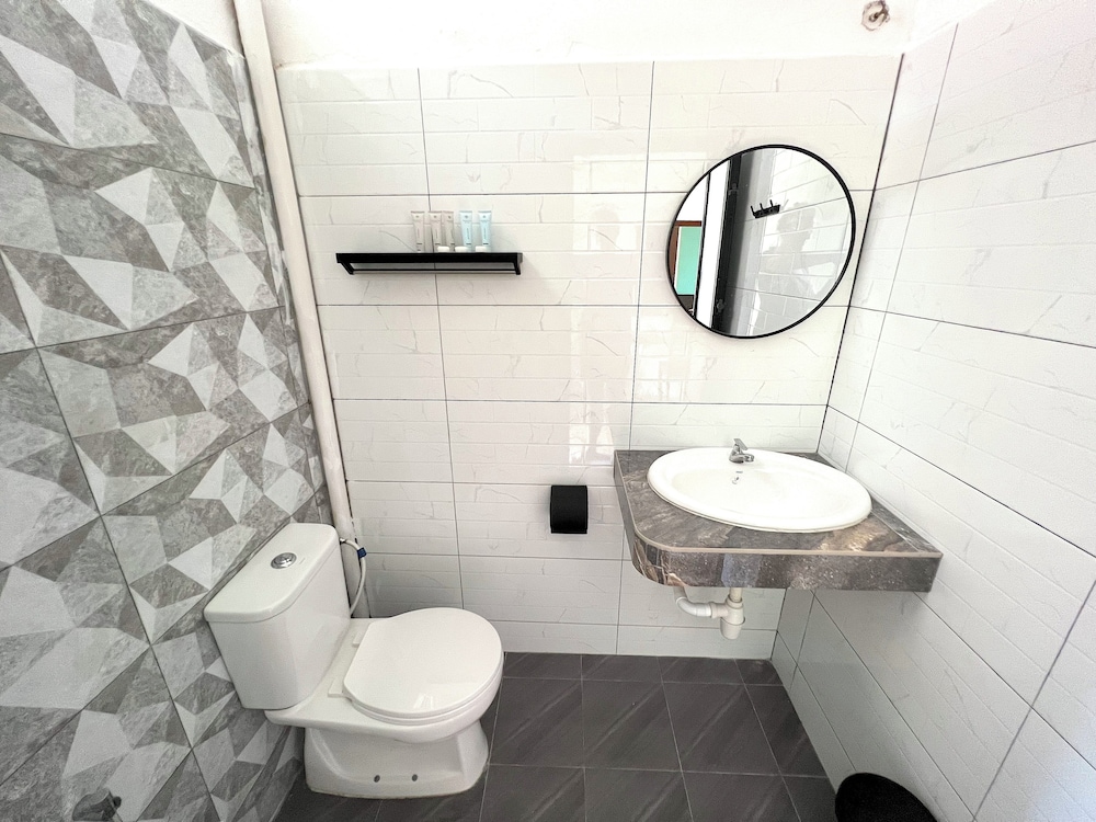 Triple Room, Non Smoking photo 3