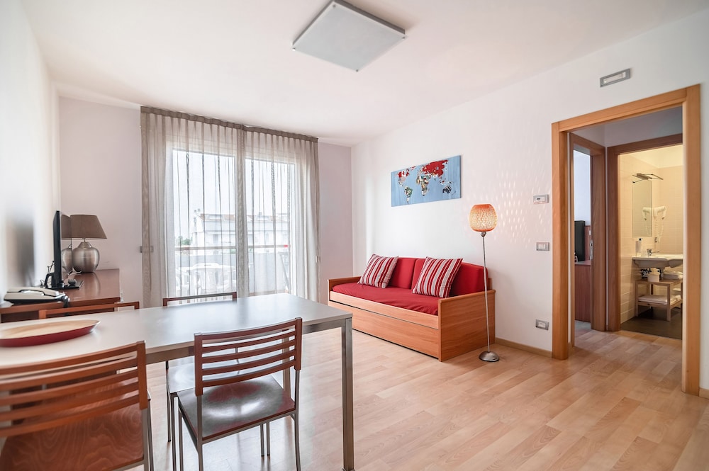 Classic Apartment, 1 Bedroom, Balcony (Suite Domino Medium)