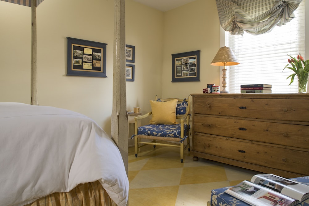 Classic Room (Jamestown) photo 3
