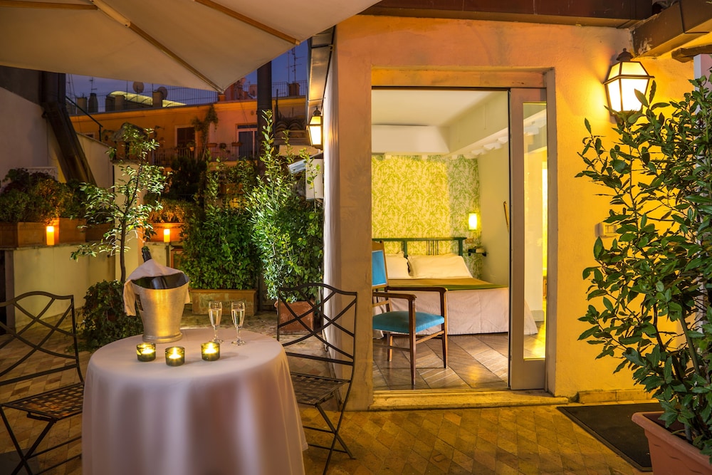 Romantic Suite, Terrace photo 3