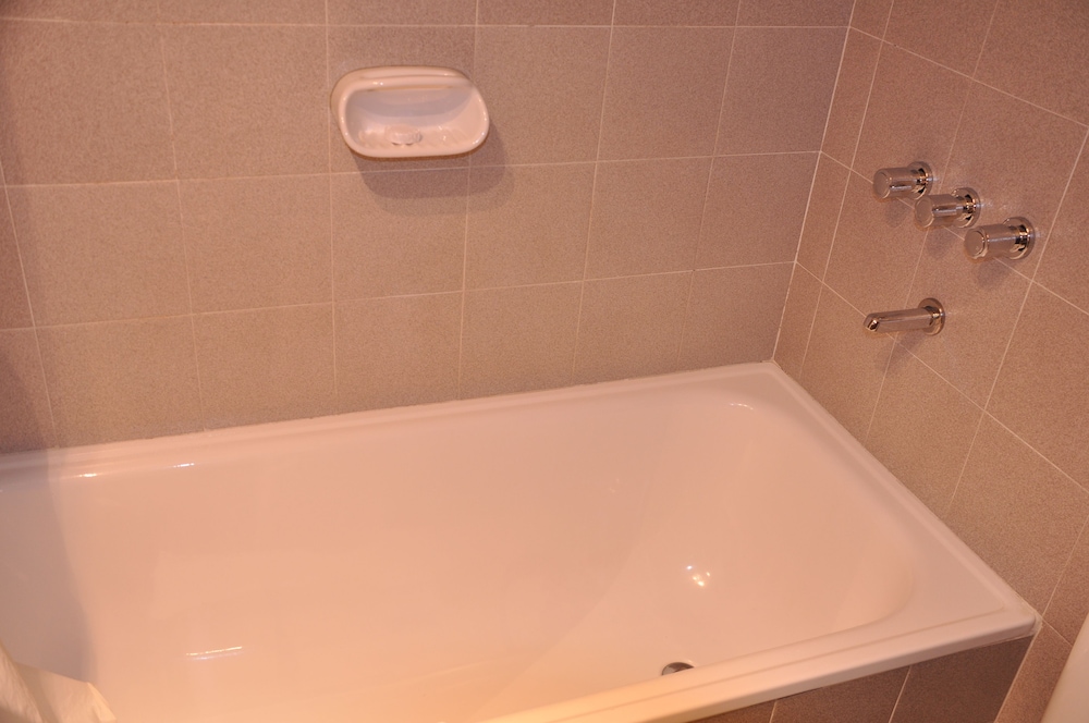 Standard Double Room, 1 Double Bed, Lake View thumbnail 6