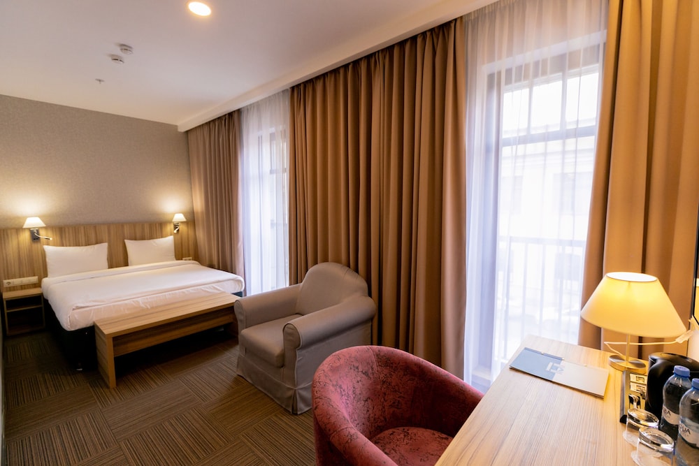 Standard Double Room, 1 Queen Bed photo 1
