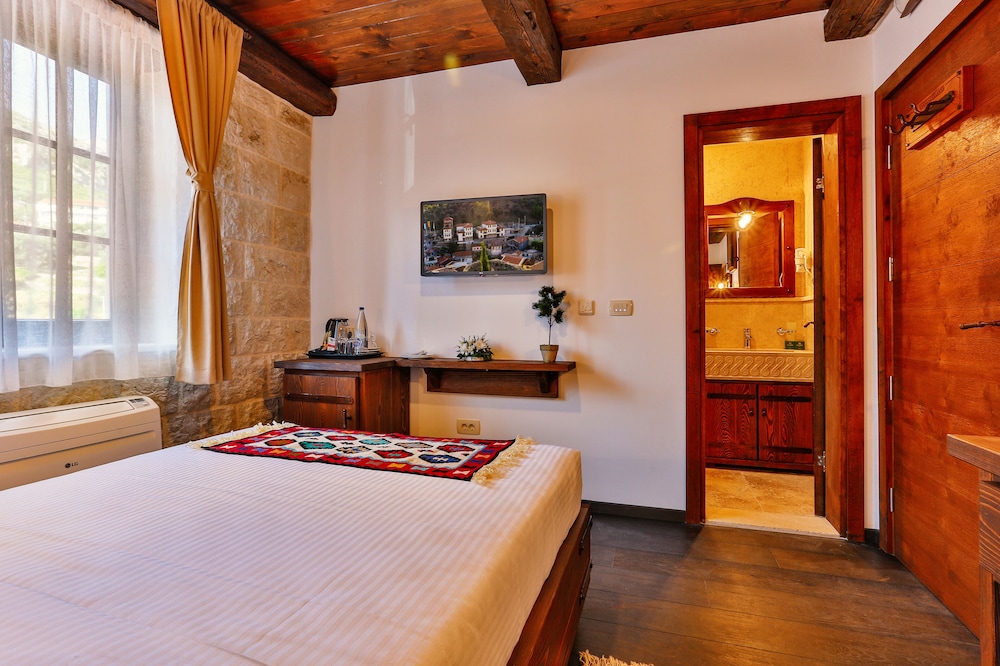 Traditional Single Room, 1 Twin Bed