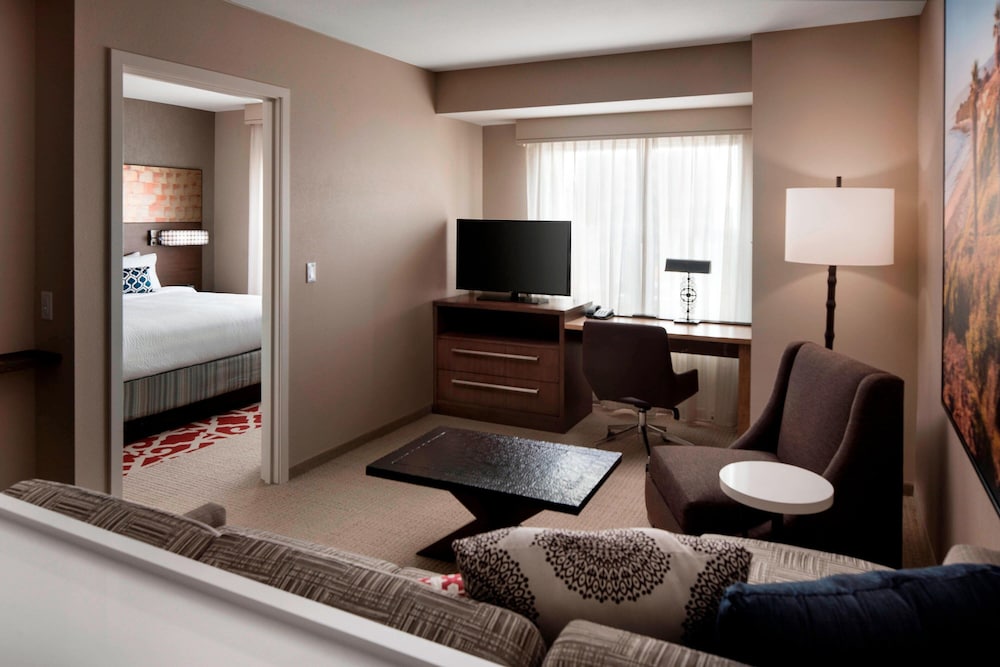 Suite, 1 Bedroom photo 1