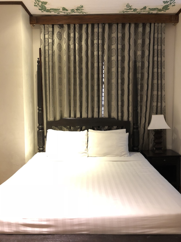 Executive Room photo 3