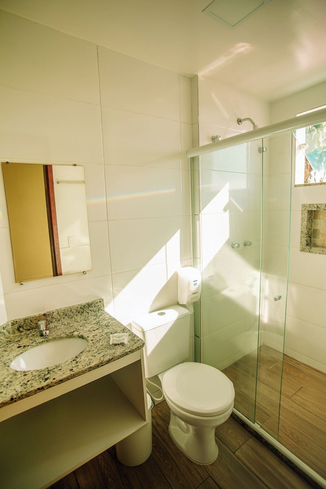 Superior Quadruple Room - Photo 2