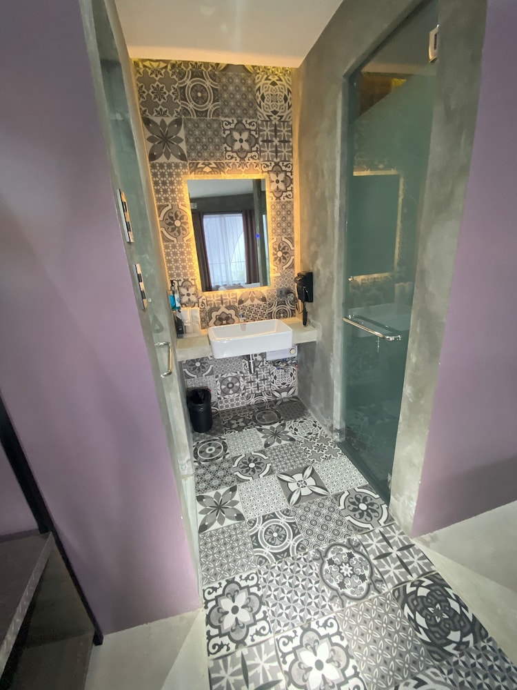 Quadruple Room - Photo 2