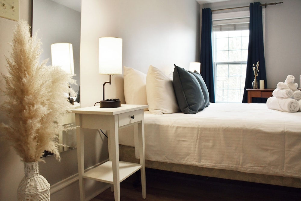 Classic Room, 1 Queen Bed