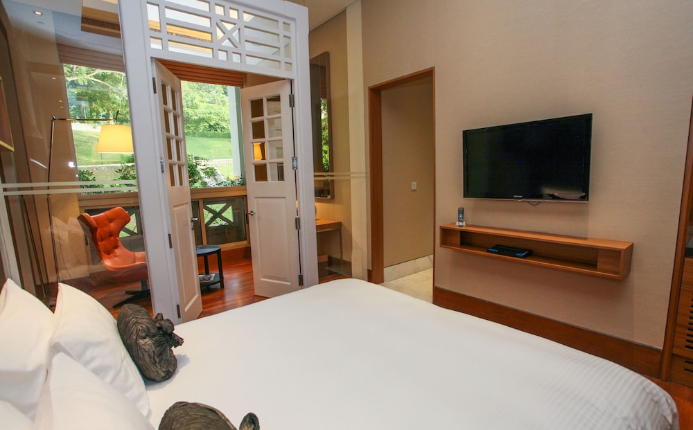 Premium Room, 1 King Bed Premium Room, 1 King Bed