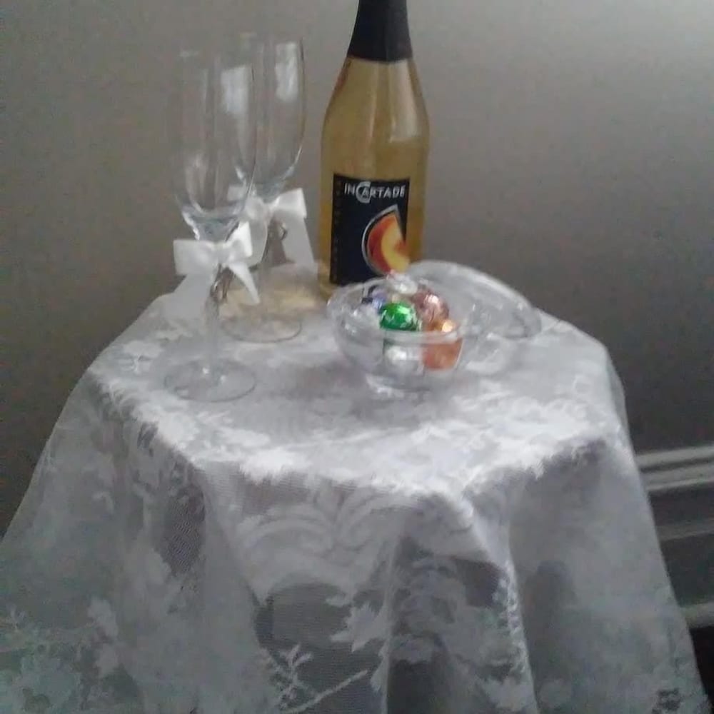 Honeymoon Suite photo 2