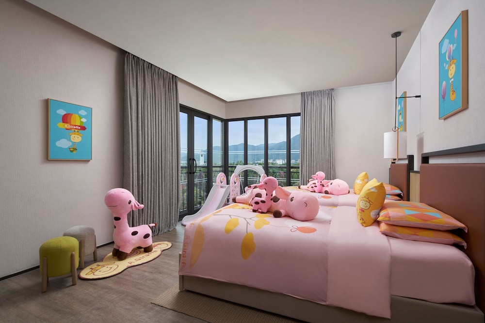 Family Room, 1 Double Bed, Balcony photo 2