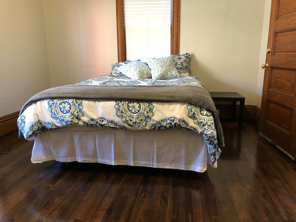 City Duplex, 2 Bedrooms photo 2