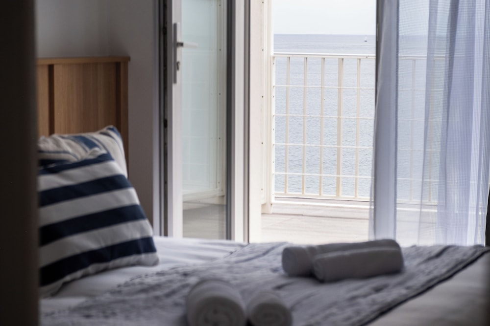 Comfort Twin Room, Ocean View - Photo 1