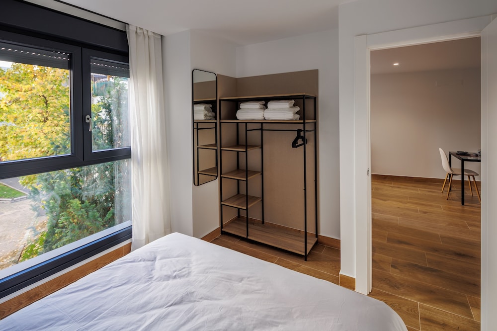 Standard Apartment - Photo 2