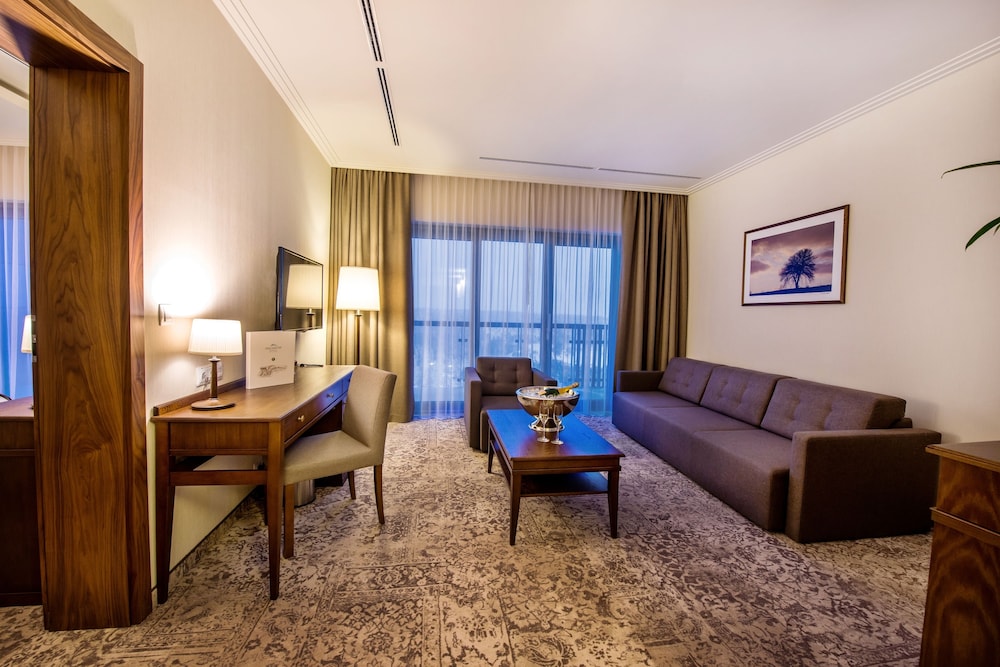 Suite (w Hotelu) photo 3