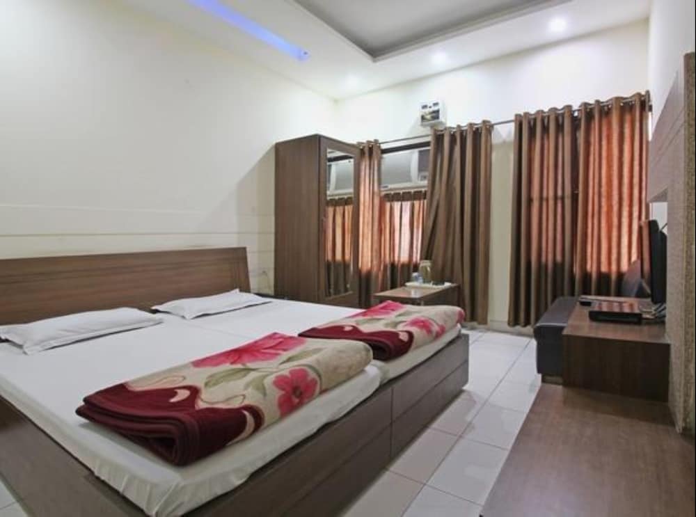 Luxury Double Room photo 1