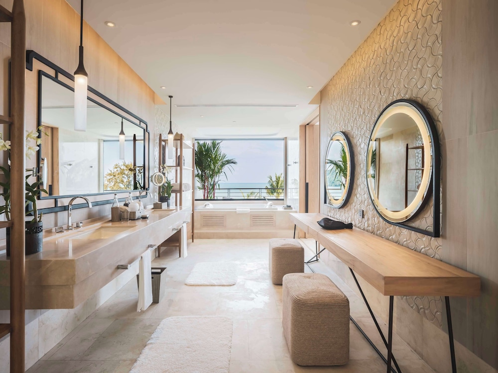 Family Sea View Suite - Photo 11