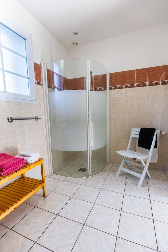 Double or Twin Room, Garden View, Ground Floor photo 3
