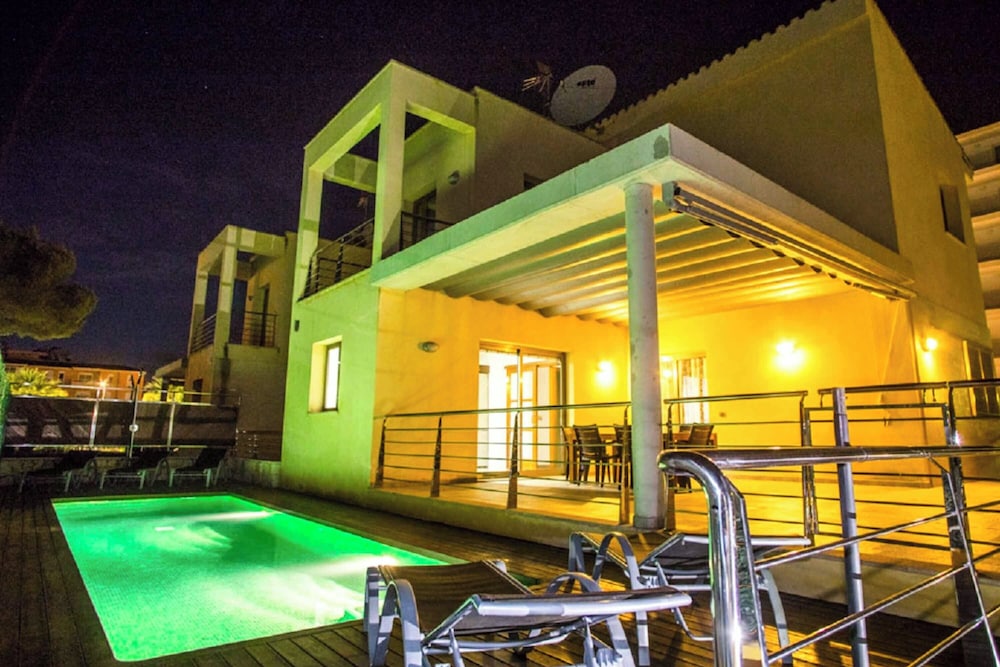 Villa (3 Habitaciones)