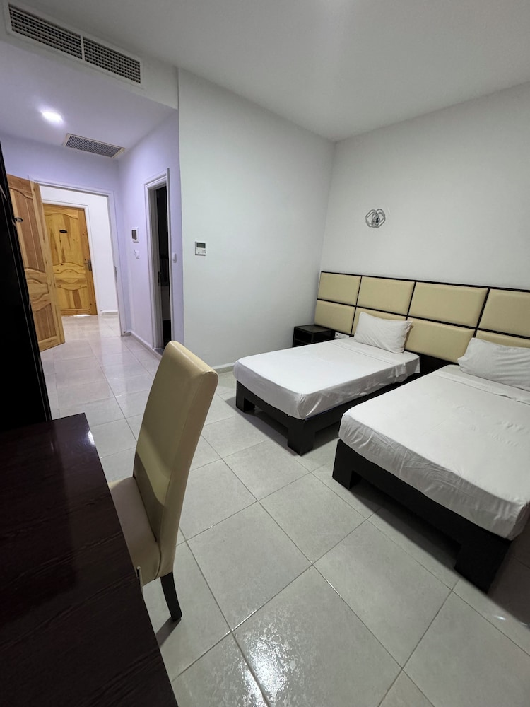 Double or Twin Room photo 3