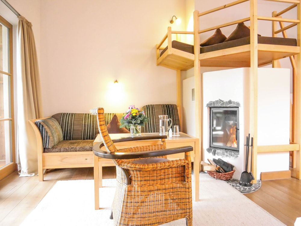 Deluxe Studio Suite, Fireplace (Juniorsuite Königskerze) photo 1