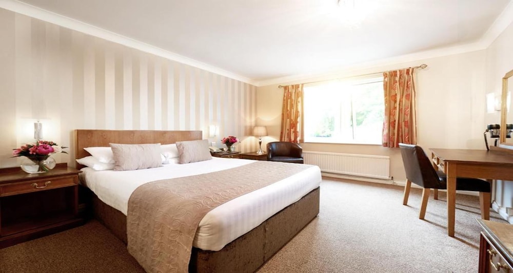 Standard Room, 1 Double Bed, Non Smoking - Photo 2