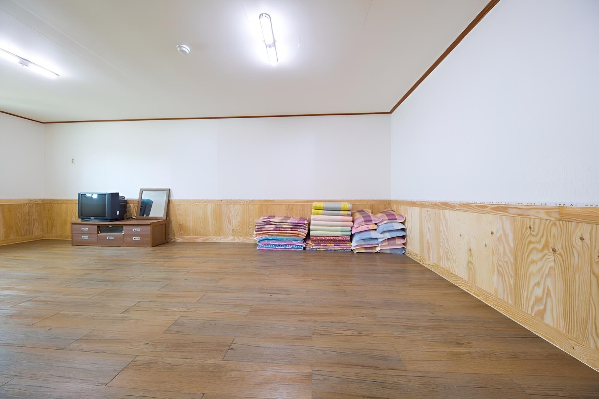 Room (501 (66m two-room)) - Photo 10