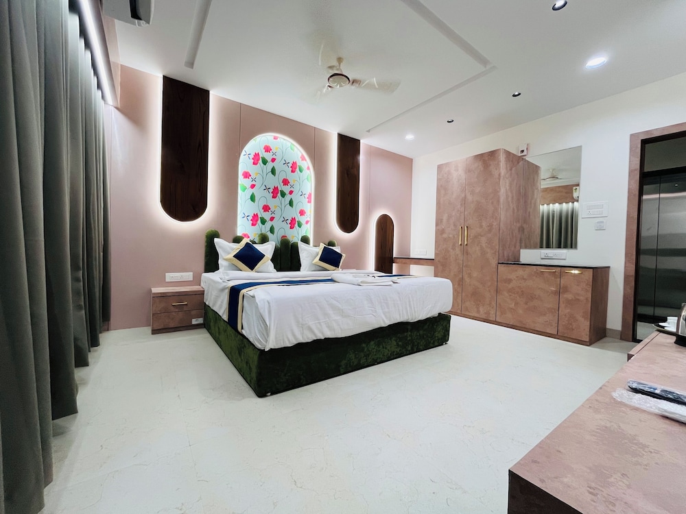 Family Double Room