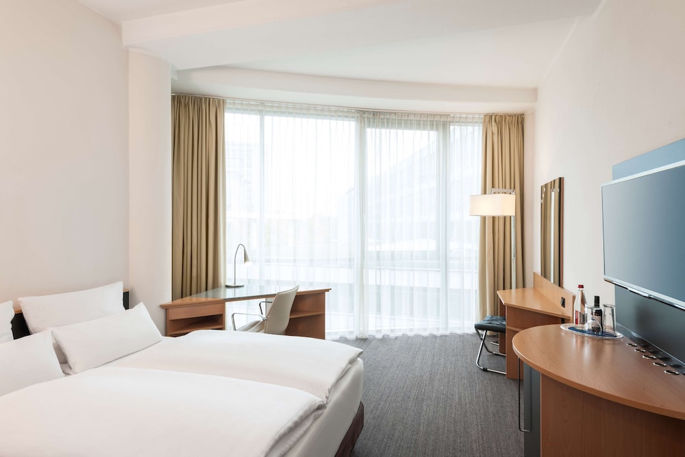 Standard Room - Photo 1